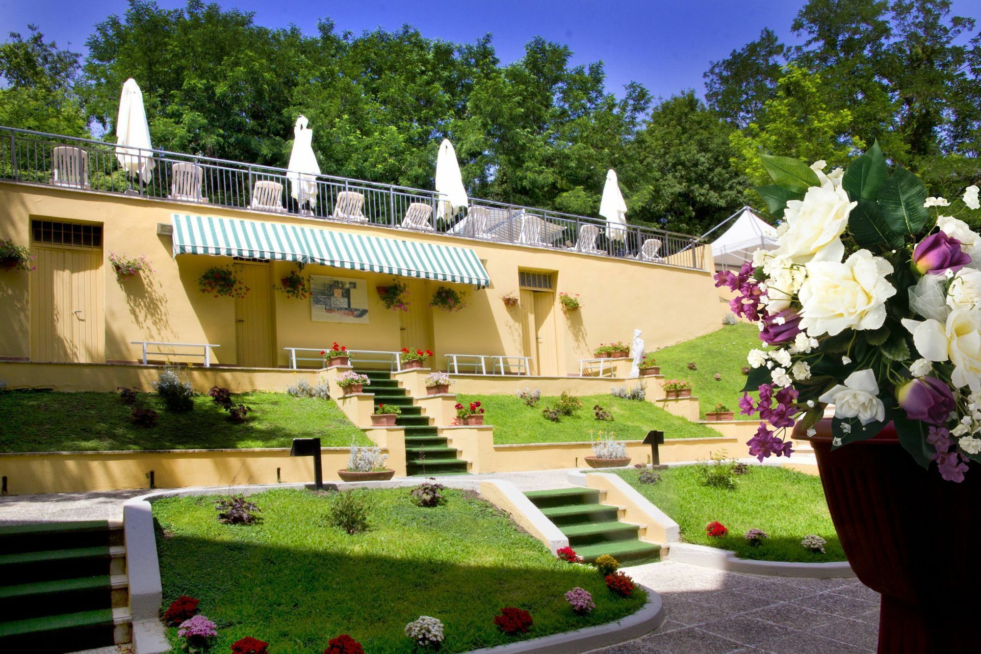 Hotel Alexander Palme Chianciano Terme Exterior foto